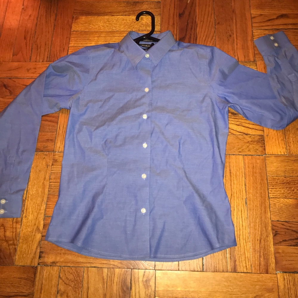 Eddie Bauer beautiful dress shirt